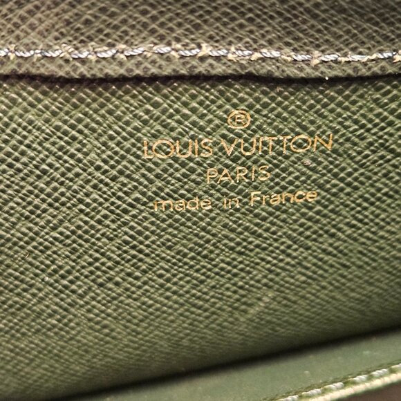 Louis Vuitton Green Taiga Leather Clutch - Picture 3 of 17